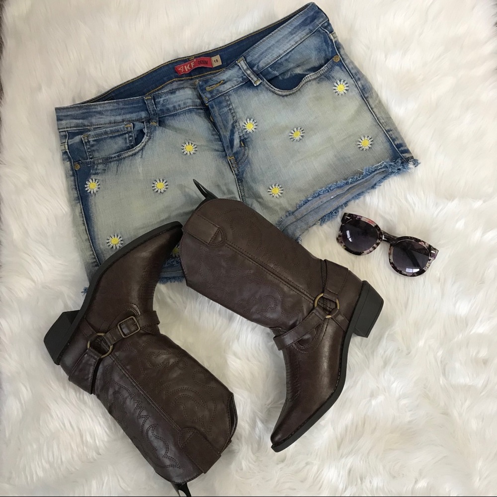 NWOT Classic western Boots👢